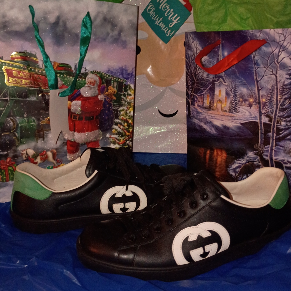 Gucci Black and Green Leather Sneakers